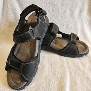 Men's Weatherproof Vintage 1948 Black Sandals. 9M